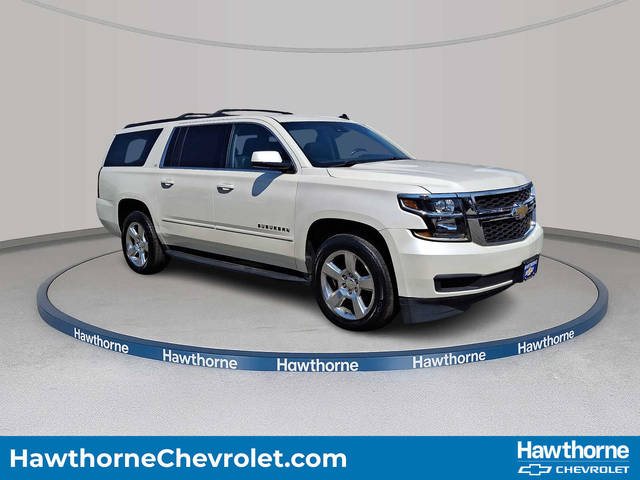 2015 Chevrolet Suburban LT 4WD photo