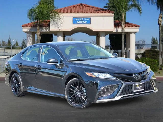 2023 Toyota Camry XSE FWD photo