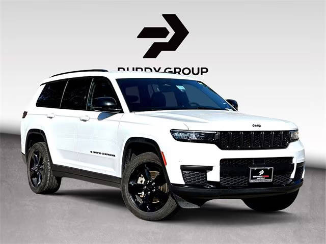 2023 Jeep Grand Cherokee L Altitude 4WD photo