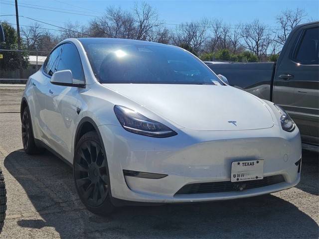 2023 Tesla Model Y Long Range AWD photo