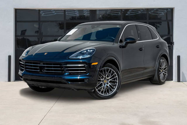 2022 Porsche Cayenne  AWD photo