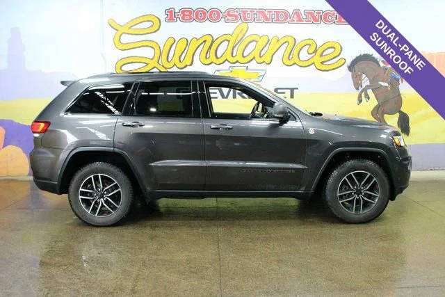 2019 Jeep Grand Cherokee Trailhawk 4WD photo