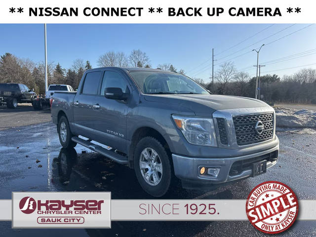 2018 Nissan Titan SV 4WD photo