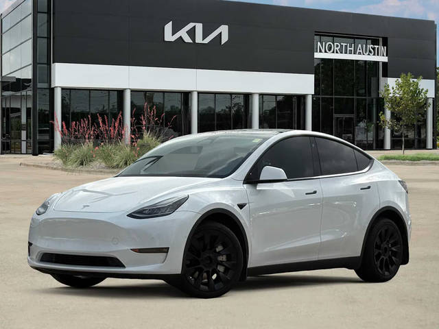 2022 Tesla Model Y Long Range AWD photo