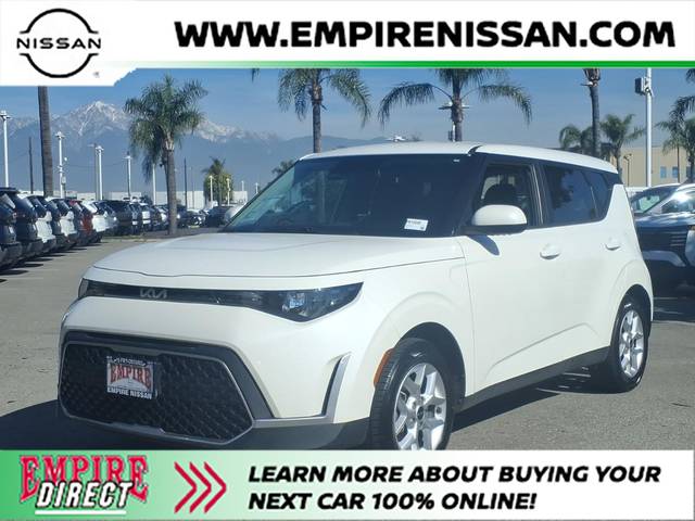 2023 Kia Soul LX FWD photo