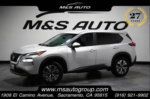 2022 Nissan Rogue SV FWD photo