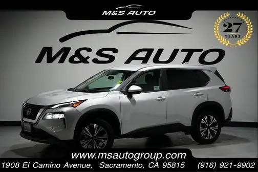 2022 Nissan Rogue SV FWD photo