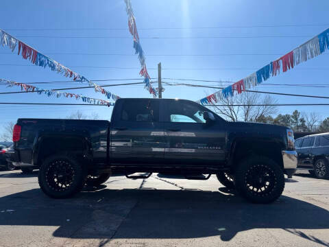 2017 Chevrolet Silverado 1500 LT 4WD photo