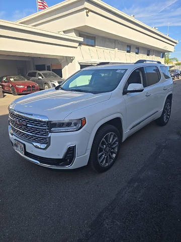 2023 GMC Acadia Denali FWD photo