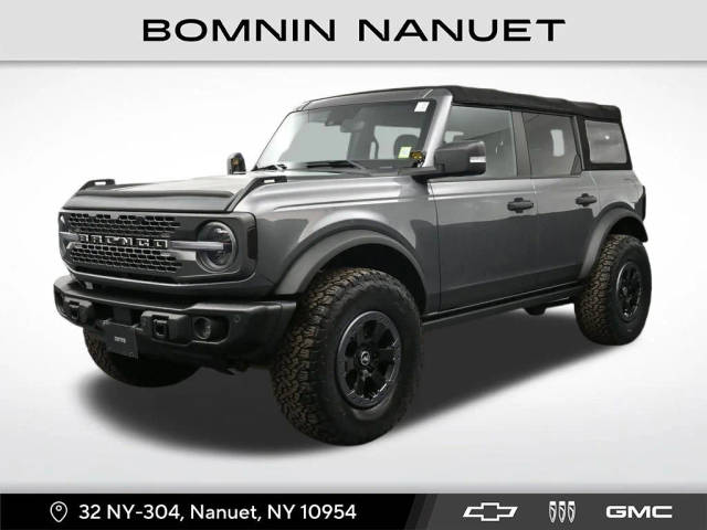 2022 Ford Bronco 4 Door Base 4WD photo