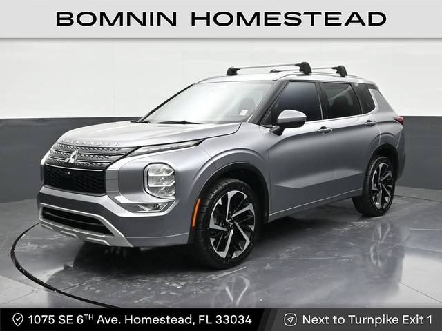 2022 Mitsubishi Outlander SEL FWD photo