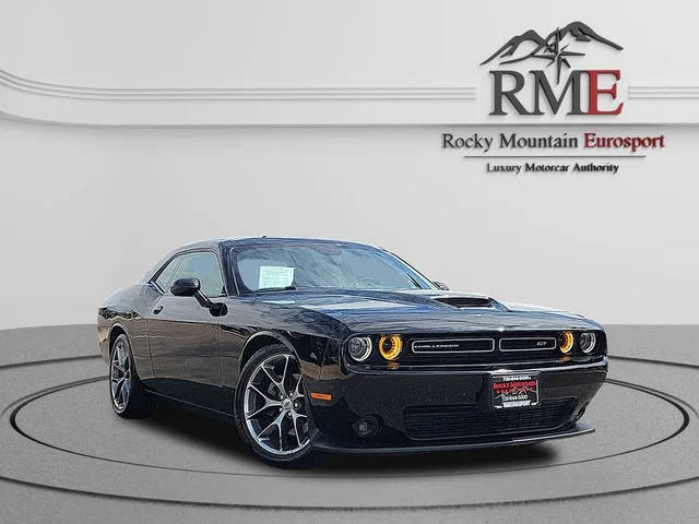 2022 Dodge Challenger GT RWD photo