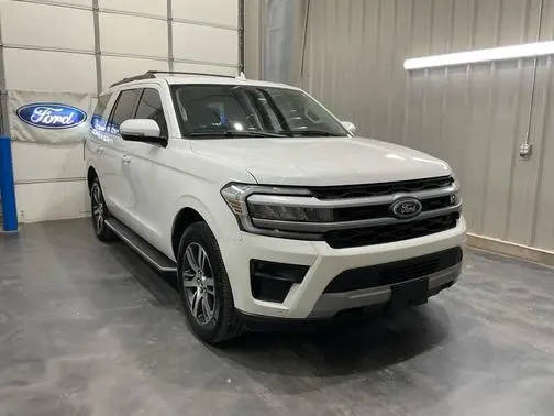 2022 Ford Expedition XLT 4WD photo