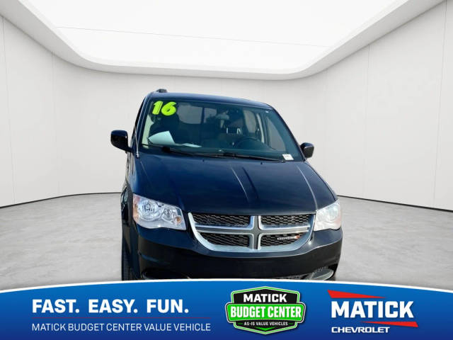 2016 Dodge Grand Caravan SXT FWD photo