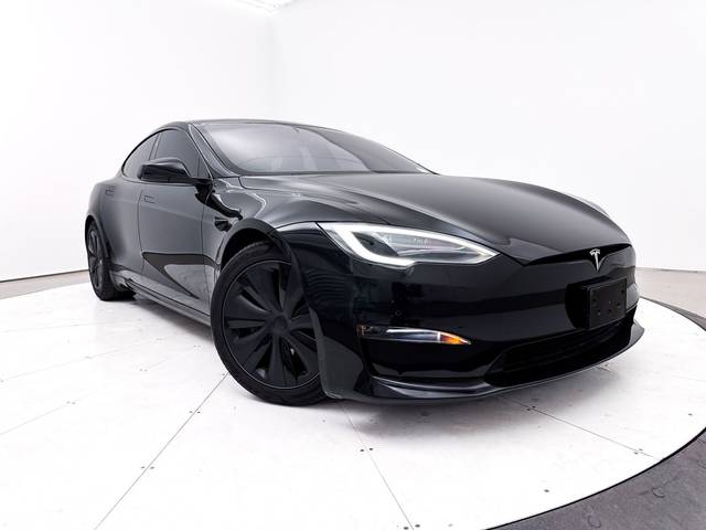 2022 Tesla Model S  AWD photo