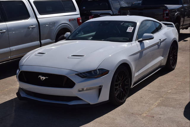 2022 Ford Mustang GT Premium RWD photo