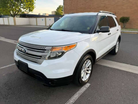 2015 Ford Explorer Base FWD photo