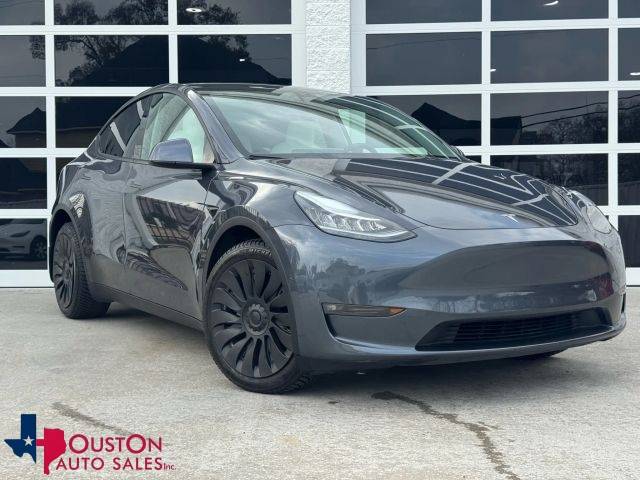 2022 Tesla Model Y Long Range AWD photo
