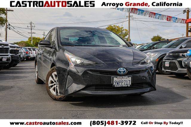 2017 Toyota Prius Three FWD photo