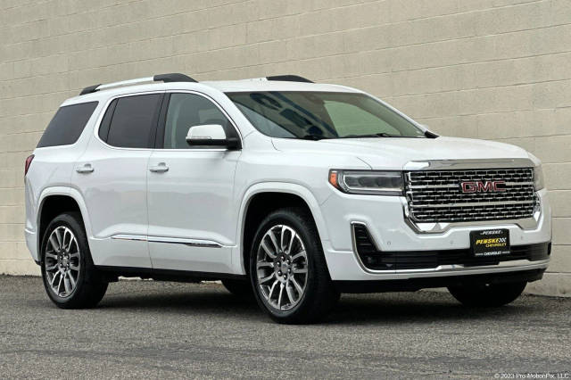 2023 GMC Acadia Denali FWD photo