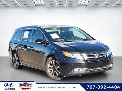 2015 Honda Odyssey Touring Elite FWD photo