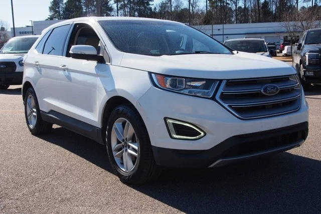 2015 Ford Edge SEL FWD photo