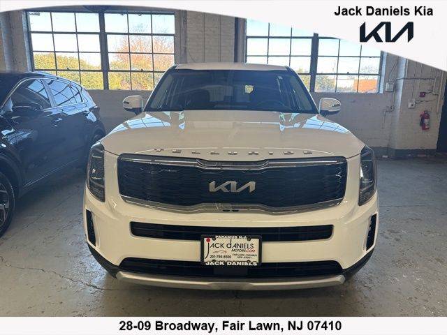 2022 Kia Telluride LX AWD photo