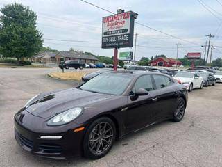 2015 Porsche Panamera  RWD photo