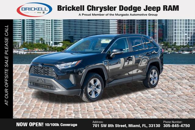 2022 Toyota RAV4 XLE AWD photo