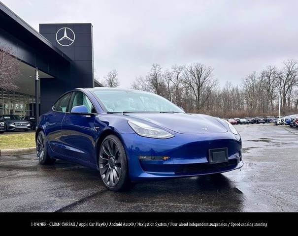 2023 Tesla Model 3 Performance AWD photo