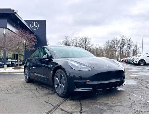 2023 Tesla Model 3  RWD photo