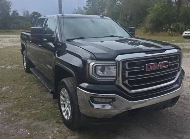 2016 GMC Sierra 1500 SLE 4WD photo