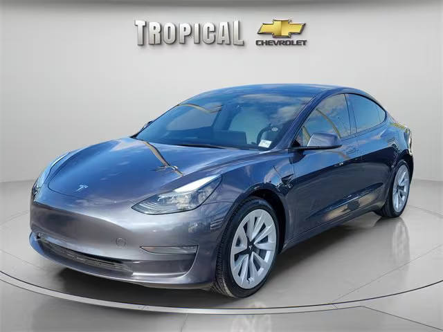 2023 Tesla Model 3 RWD photo