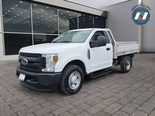 2018 Ford F-250 Super Duty XL RWD photo