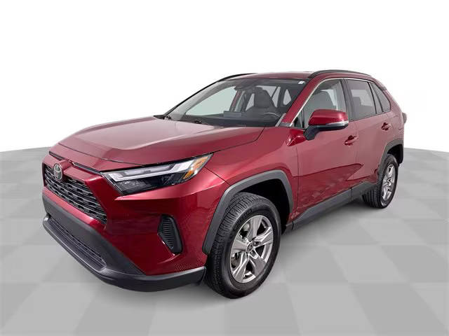 2023 Toyota RAV4 XLE FWD photo