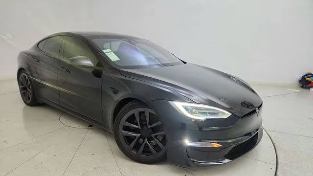 2021 Tesla Model S Plaid AWD photo
