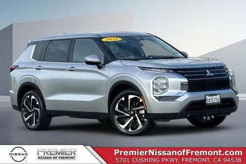 2022 Mitsubishi Outlander ES FWD photo