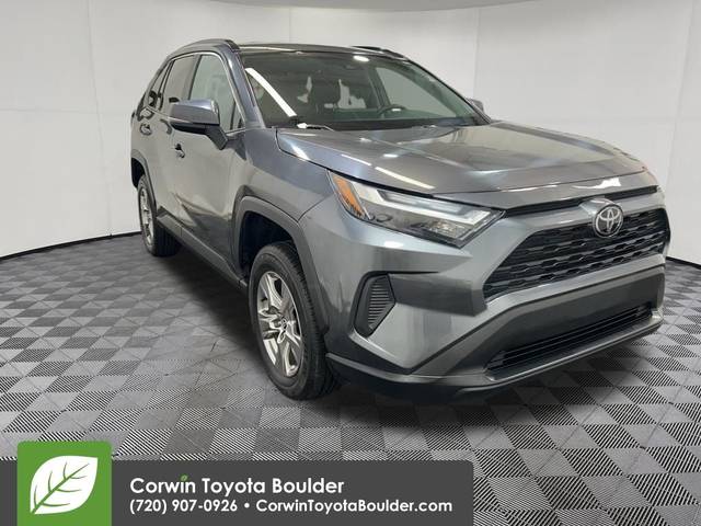 2023 Toyota RAV4 XLE AWD photo