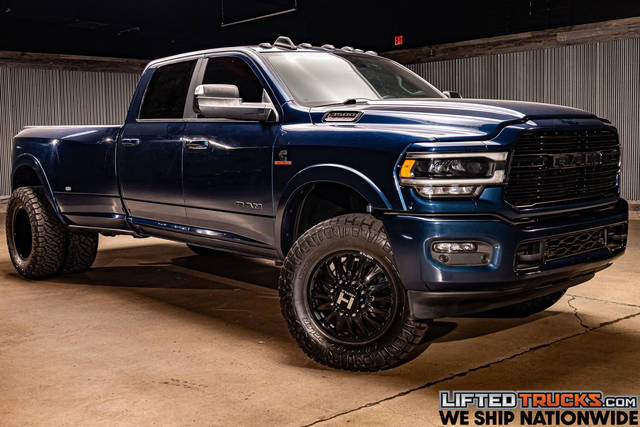 2022 Ram 3500 Laramie 4WD photo