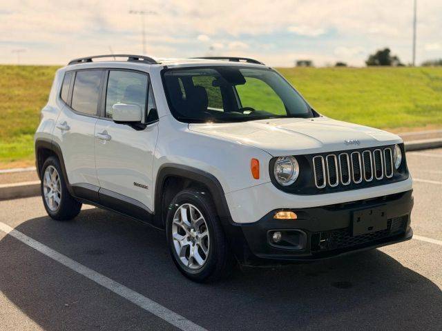 2015 Jeep Renegade Latitude FWD photo