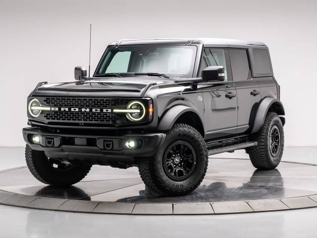 2023 Ford Bronco 4 Door Wildtrak 4WD photo