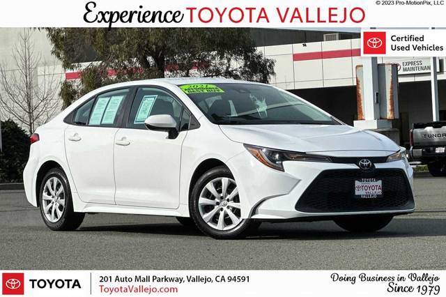 2021 Toyota Corolla LE FWD photo