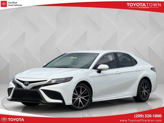 2023 Toyota Camry SE FWD photo