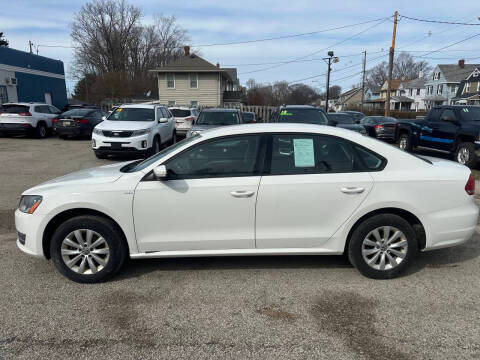 2015 Volkswagen Passat 1.8T Wolfsburg Ed FWD photo