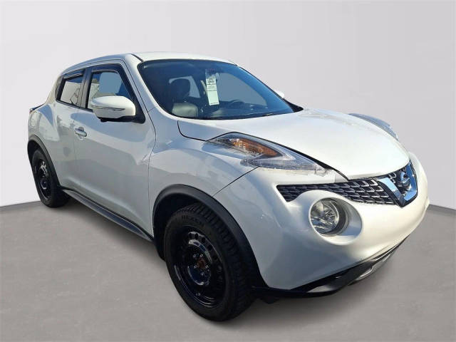 2015 Nissan Juke SL FWD photo