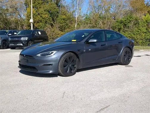 2022 Tesla Model S  AWD photo