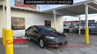 2016 Ford Fusion S FWD photo