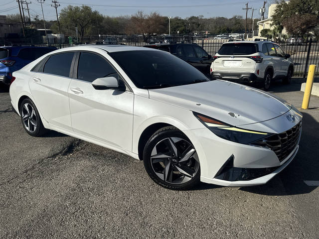 2021 Hyundai Elantra Limited FWD photo