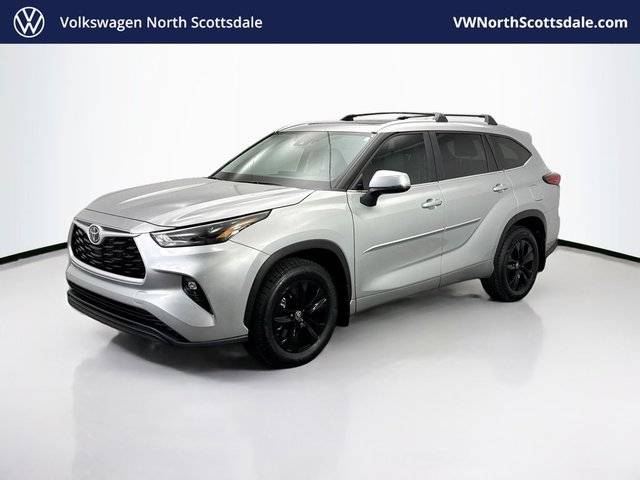 2023 Toyota Highlander XLE AWD photo