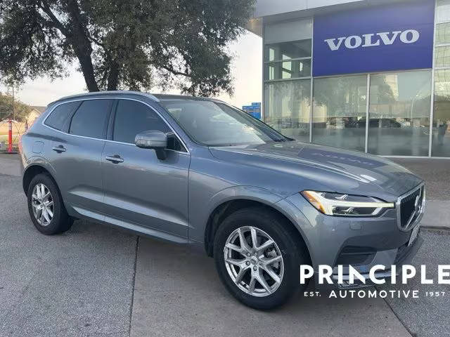 2020 Volvo XC60 Momentum FWD photo